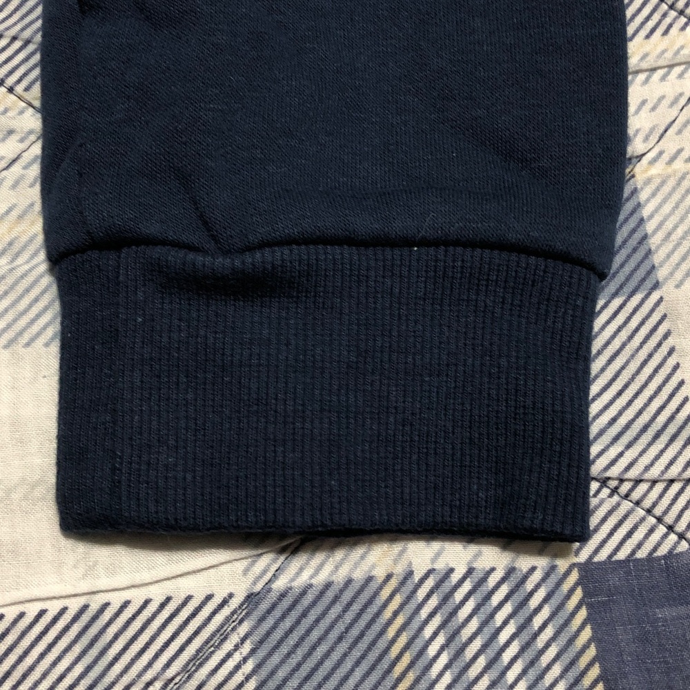 Under Armour Men's Dark Blue Crewneck Sweater - Picture 6 of 11